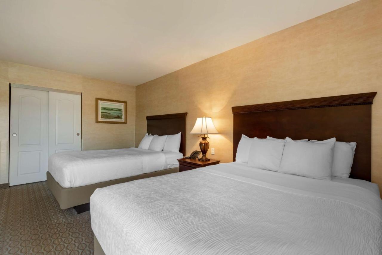 Best Western Plus Vineyard Inn And Suites Penn Yan Exteriér fotografie